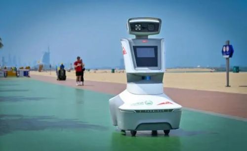 gitex global 2024 特斯聯(lián)智能機(jī)器人,重塑交通管理未來