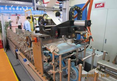 【】包覆機(jī)圖片_高清圖_細(xì)節(jié)圖-聯(lián)達(dá)機(jī)械