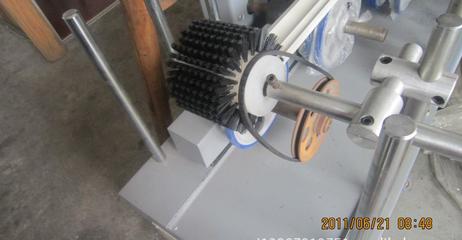 【廠家直銷】包覆機除塵毛刷圖片_高清圖_細節圖-聯達機械(浙江) -